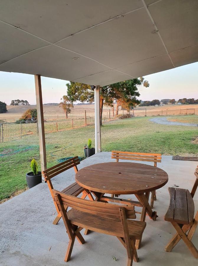 Pleasant Hill Bnb Mount Gambier Exterior foto